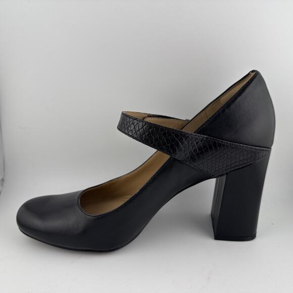 NATURALIZER Reva PUMPS Sz 9M Black Leather Buckle Strap Closed Toe Block Heels - Picture 3 of 6